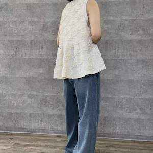 アンナケリー  Annakerry FLOWER CUTSEW VEST