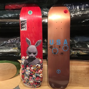 BUISINESS&COMPANY Decks