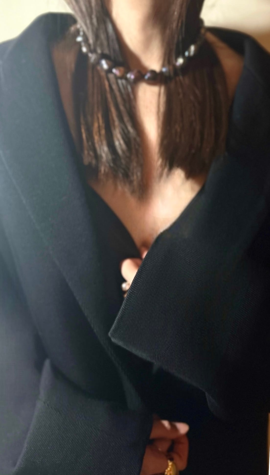 TOO   [NECKLACE OWN BLACK PEARL]