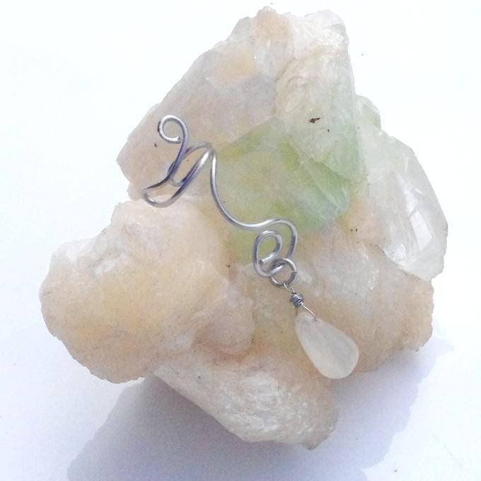 【Sale】一点物✦⋆.6月の誕生石⋆.·月の雫⋆.·ムーンストーンイヤーカフ✦ステンレス⋆.·✦