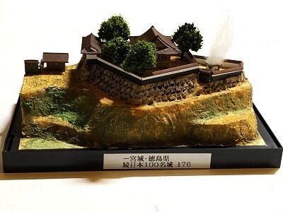 ☆完成品 京都御所 ケース付き ミニ24サイズ 日本の寺 世界遺産 神社