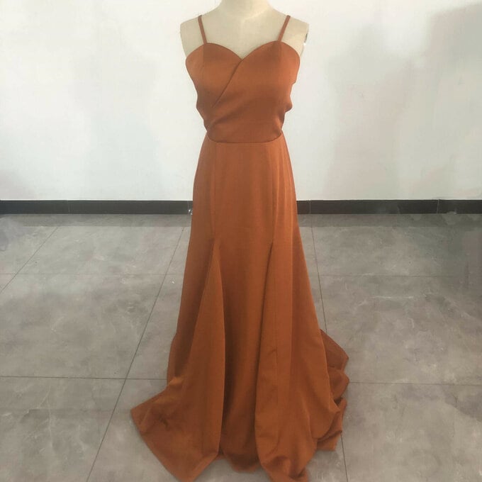 カラードレス テラコッタ色 スクエアネック 背中見せ トレーン