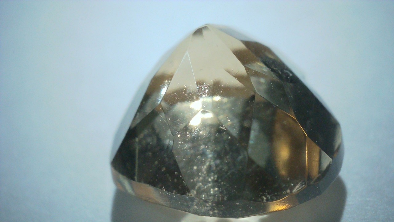 シトリン（ハートカット）　2.16ct　[C13‐612]