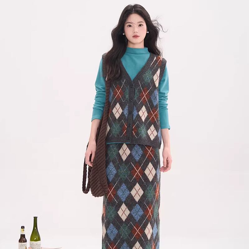 【set】ダイヤ柄ニットベスト×ロングスカートセット Q8070