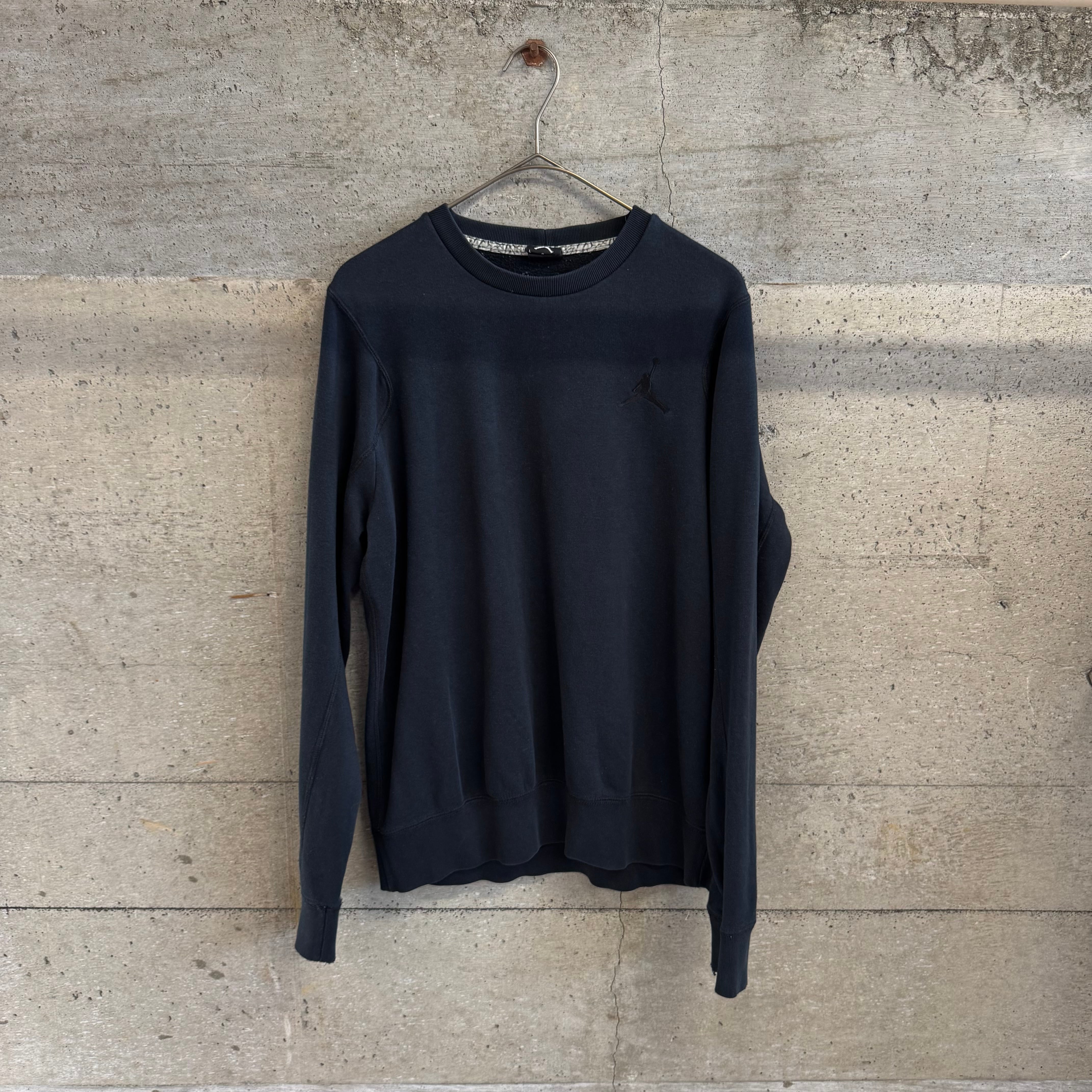 Tonal embroidered logo sweatshirt