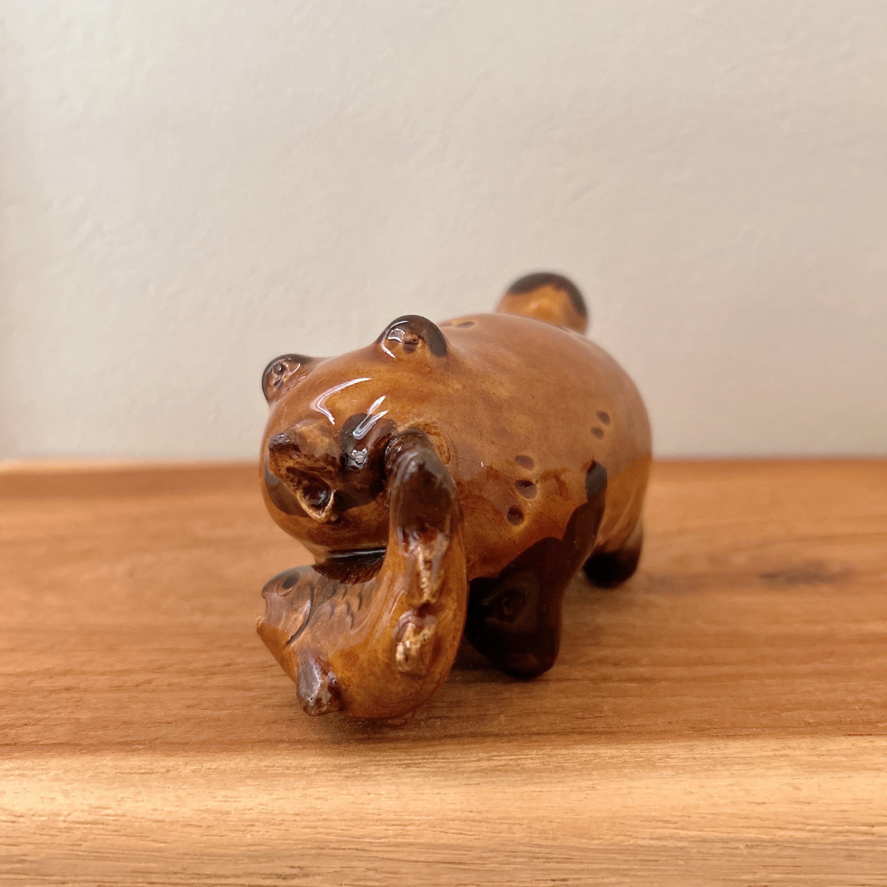 たぬき③ 木彫りの熊風たぬき 捕獲失敗③ | BlueBell