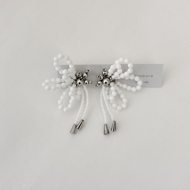 butterfly white (pierce / earring)