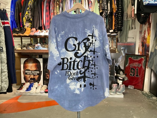 CVTVLIST CRY BITCH TIE DYE TEE SS ROUND BLUE MEDIUM 105KE5104