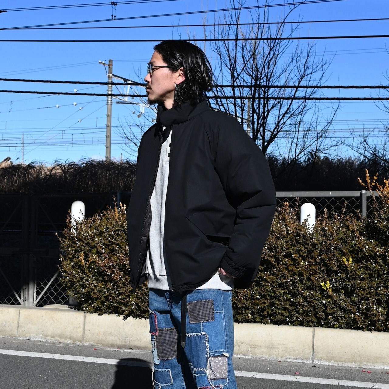 インテリム ダーミザクスハイロフトダウンジャケットコーディネート