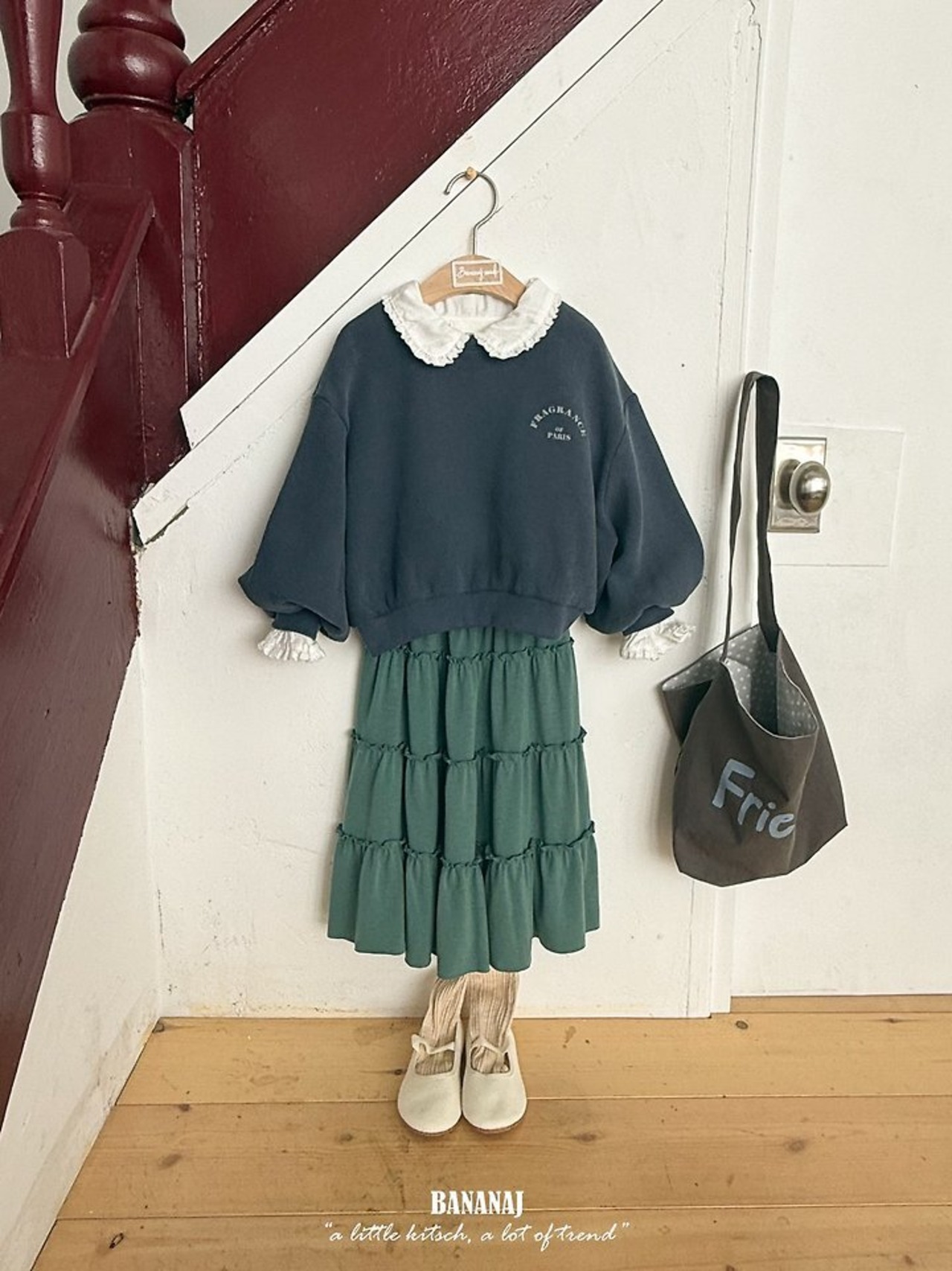 韓国子供服 / BANANA J / 26Autumn / パリ ピグメント スウェット / 秋服 / キッズ *XS~JS*