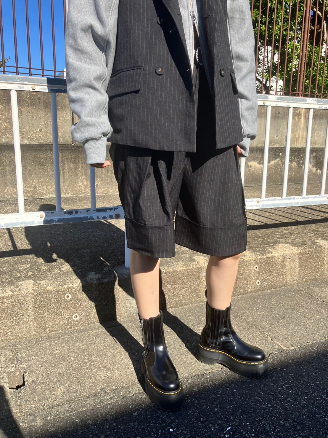 タックショートパンツ 214J518 | TRANOI.offical STORE