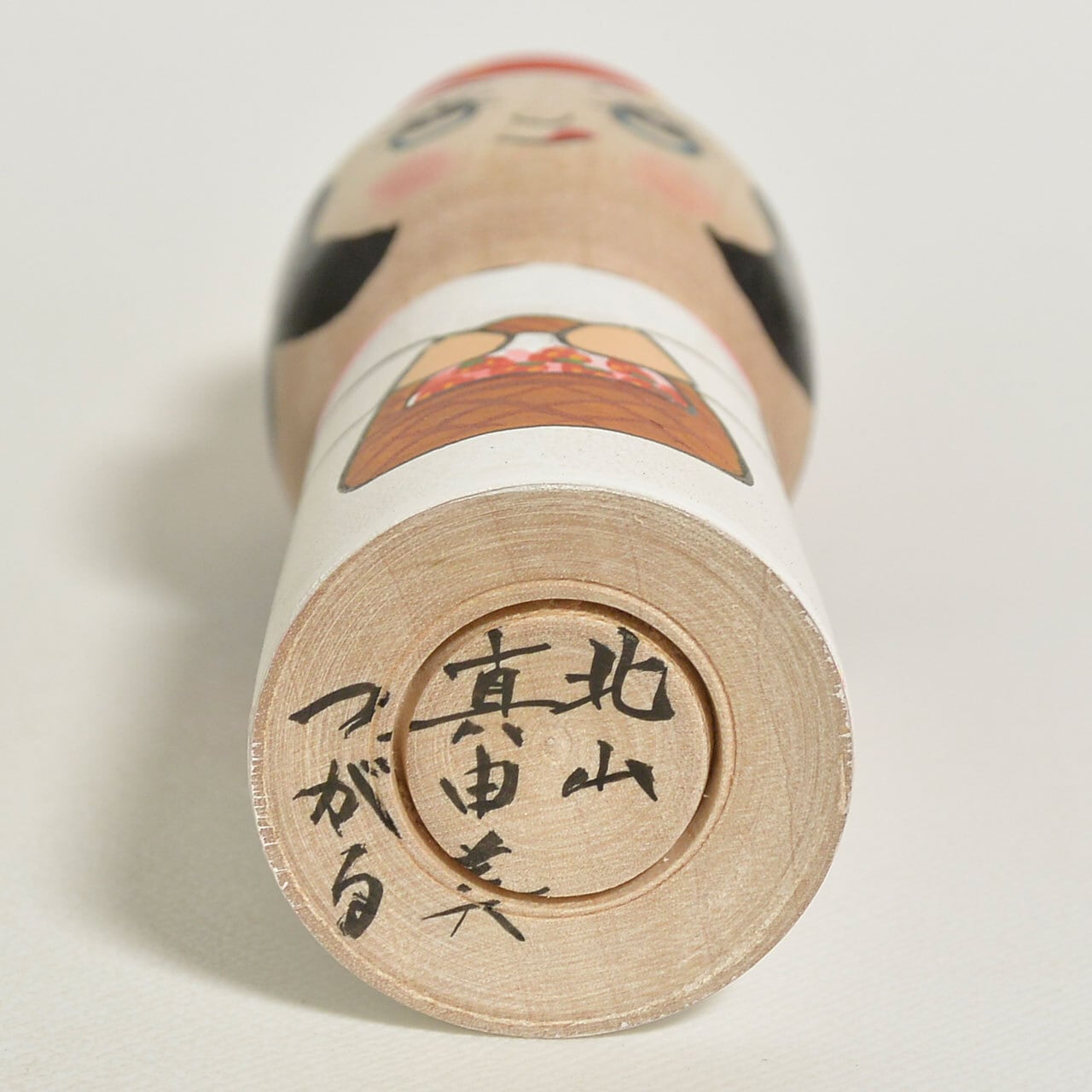 いちご乗せこけし 約4寸 約12cm 北山真由美 工人（津軽系）#0067