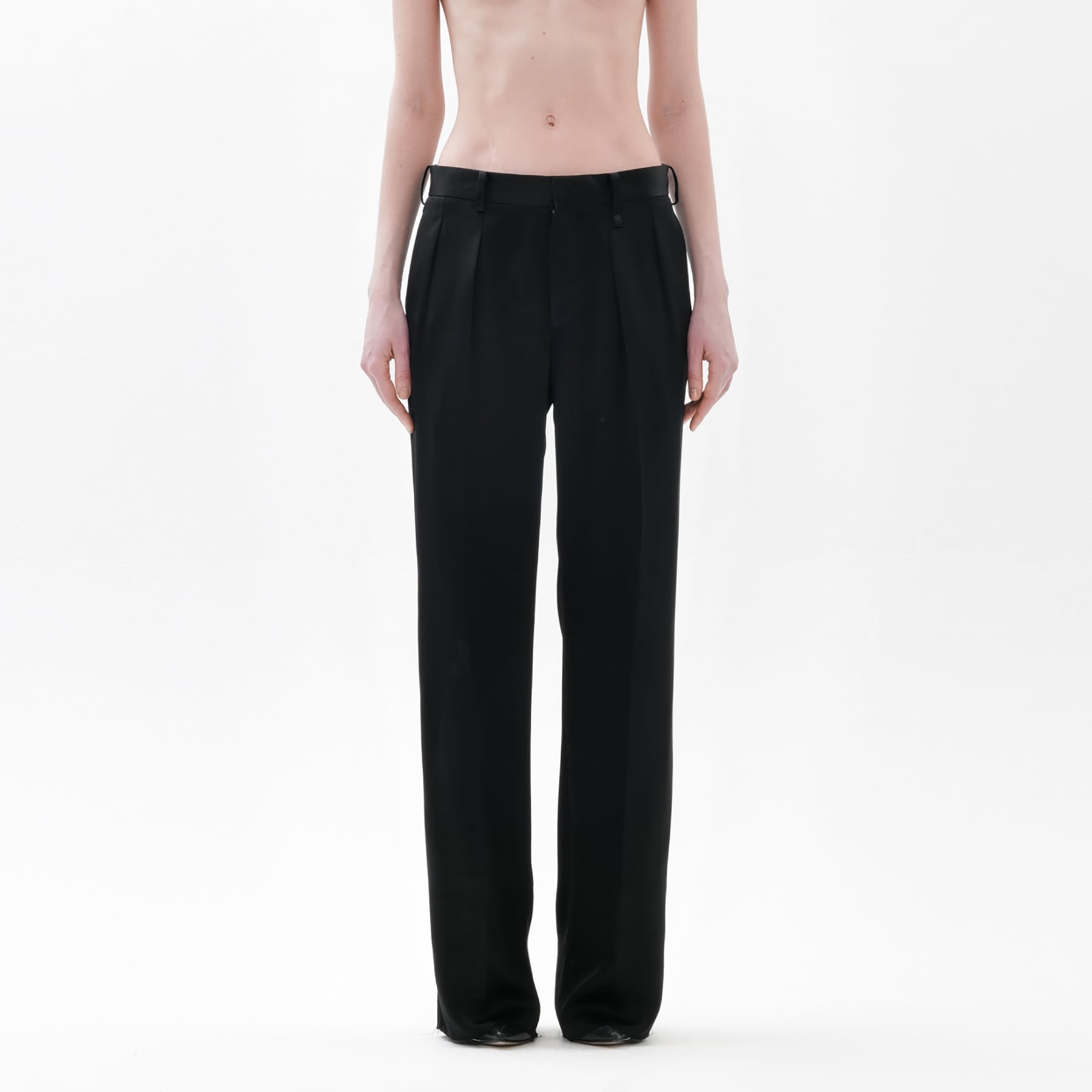【Pre-order】Black Hammered Satin Loose Tailored Trousers