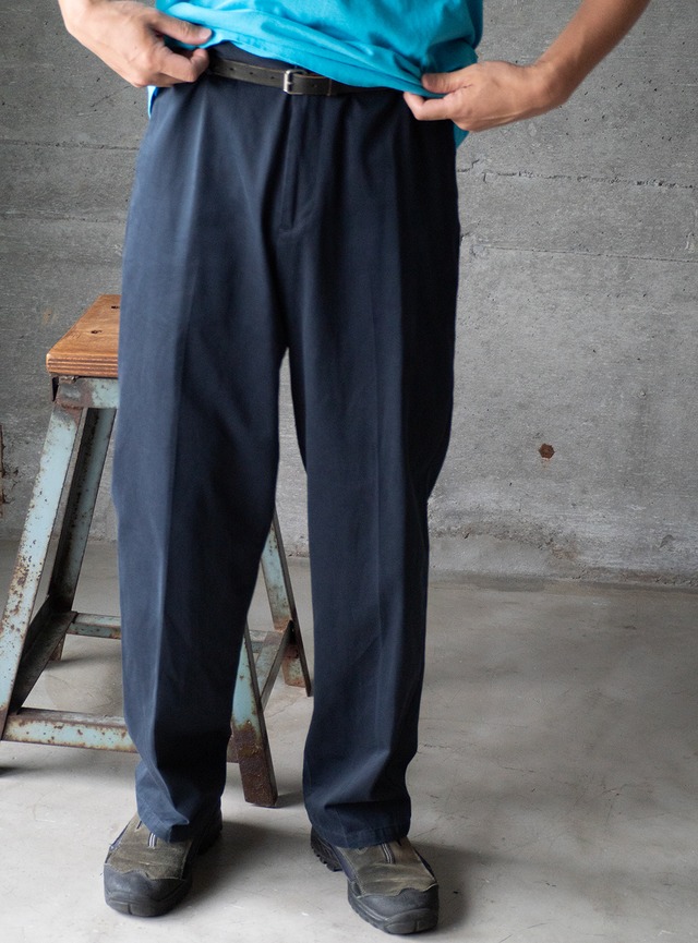 "DOCKERS" used Navy chino trousers
