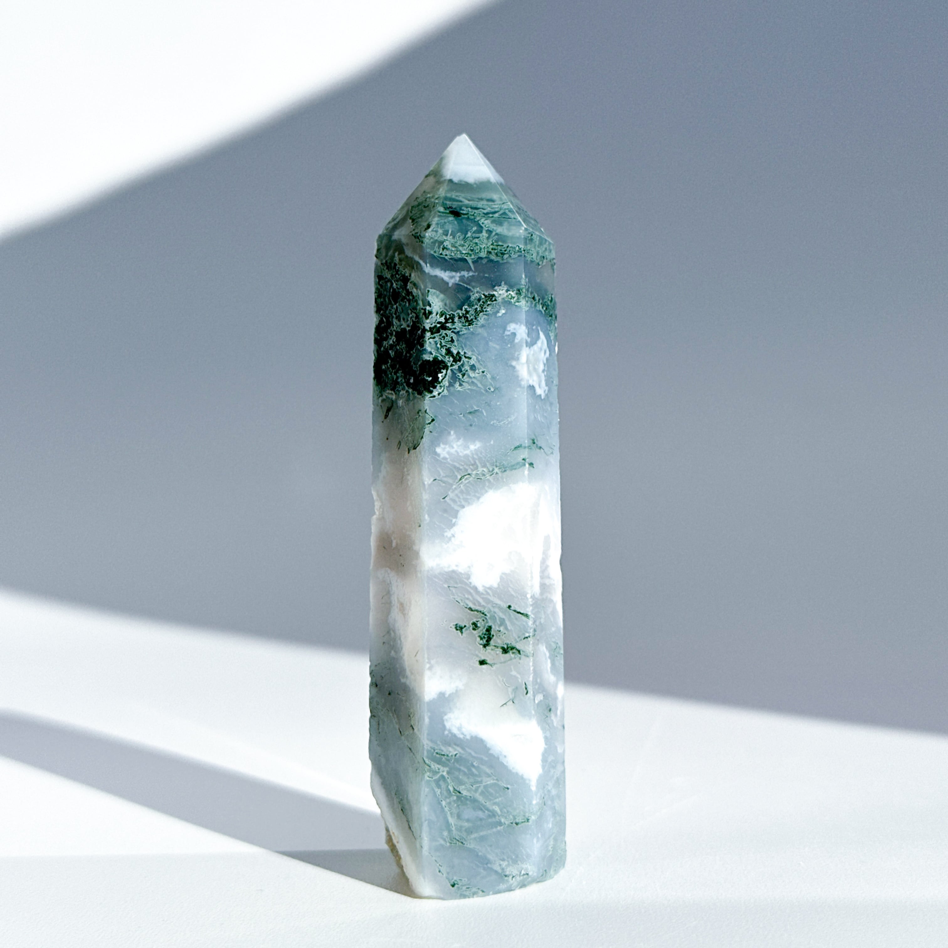 パープルモスアゲート 月 スカル 天然石 456g モスアゲート タワー83◇ Moss Agate ◇天然石・鉱物・パワーストーン