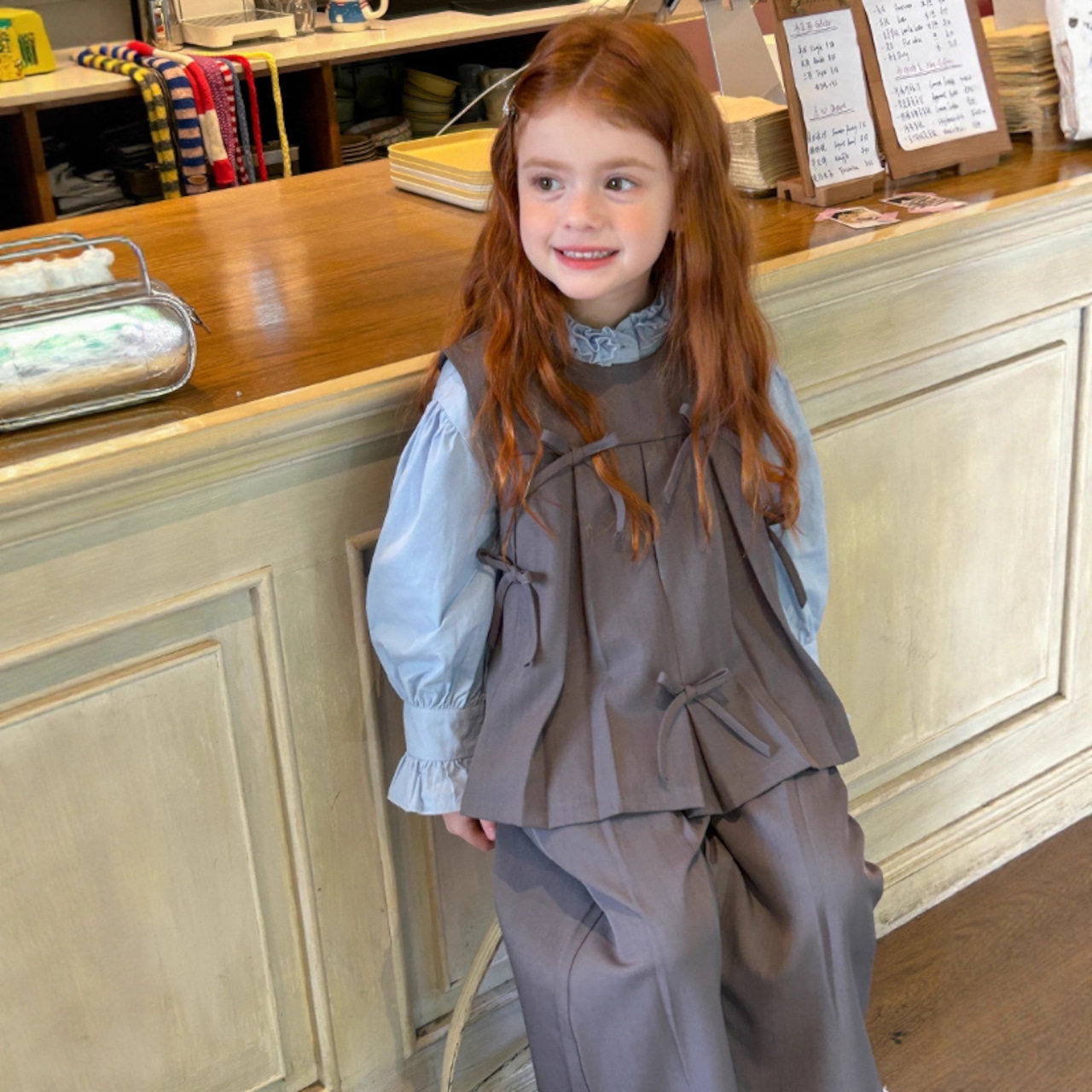 秋リボンつきガーリーフォーマルトップス