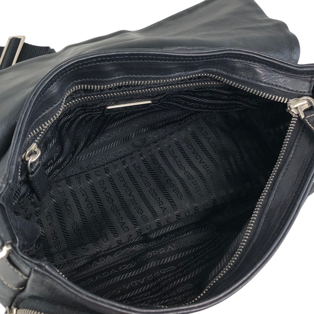 PRADA プラダ ショルダーバッグ ブラック トライアングルロゴ フロントバックル レザー ダブルポケット vintage ヴィンテージ オールド 5hm2yf