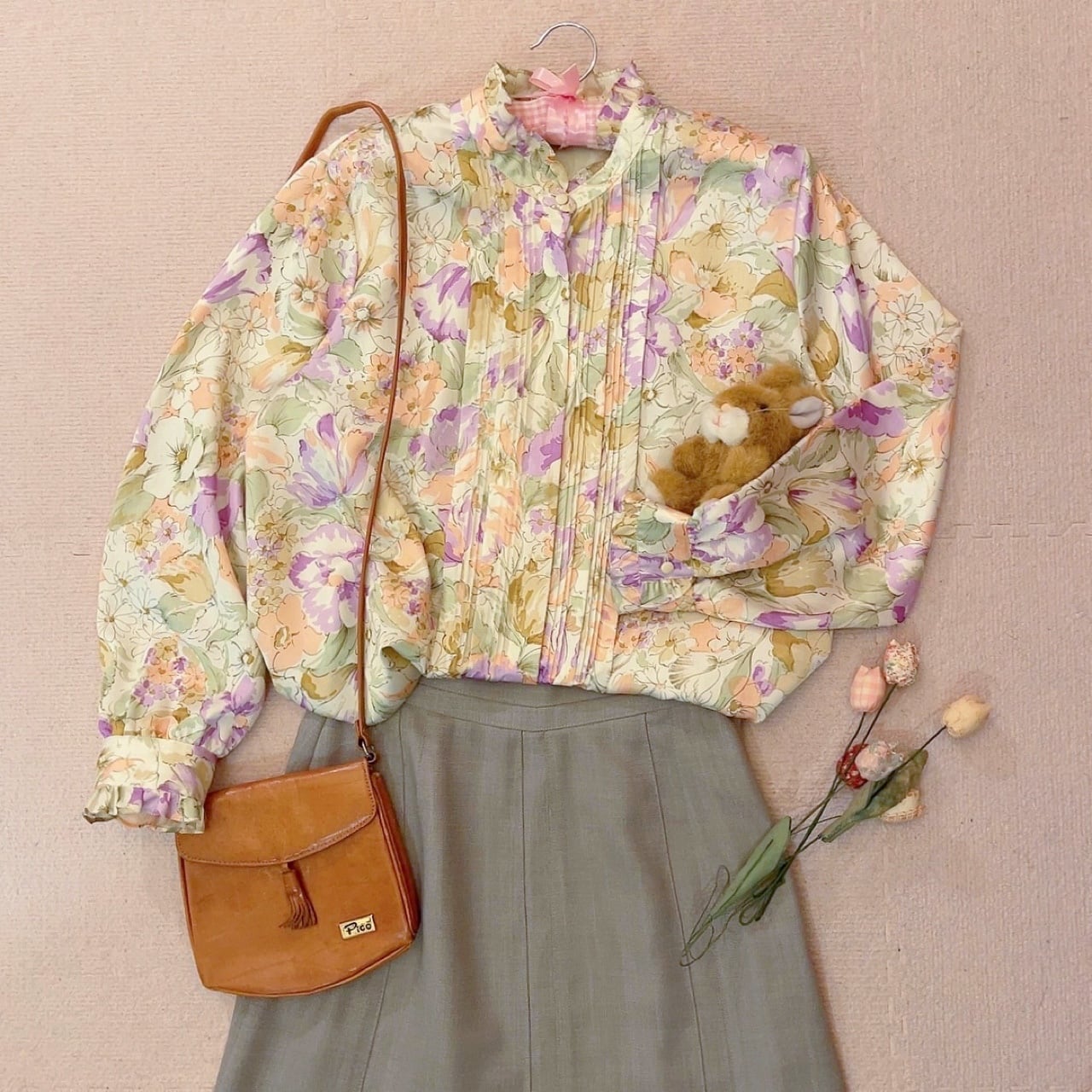 watercolor flower frill stand coller blouse