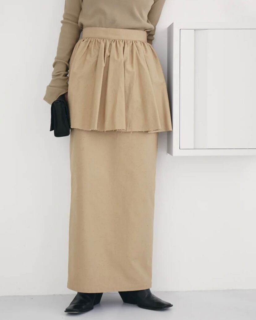 Hella PEPLUM PENCIL SK ペプラムペンシルスカート Beige 