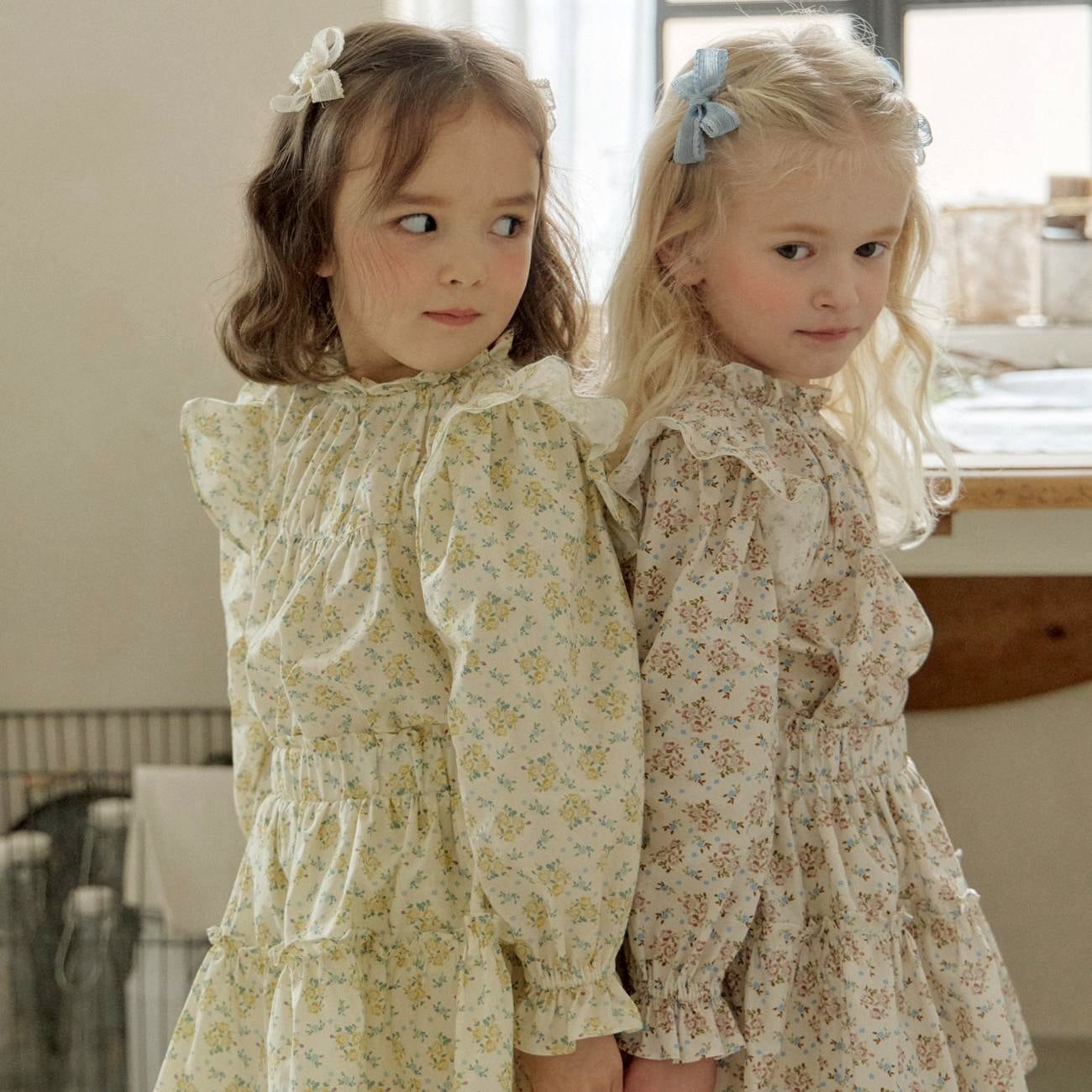 «sold out»«puella flo» ヴィヴァルディブラウス 2colors