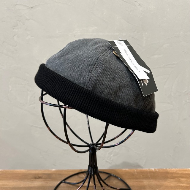 PIGMENT & RIB ROLL CAP