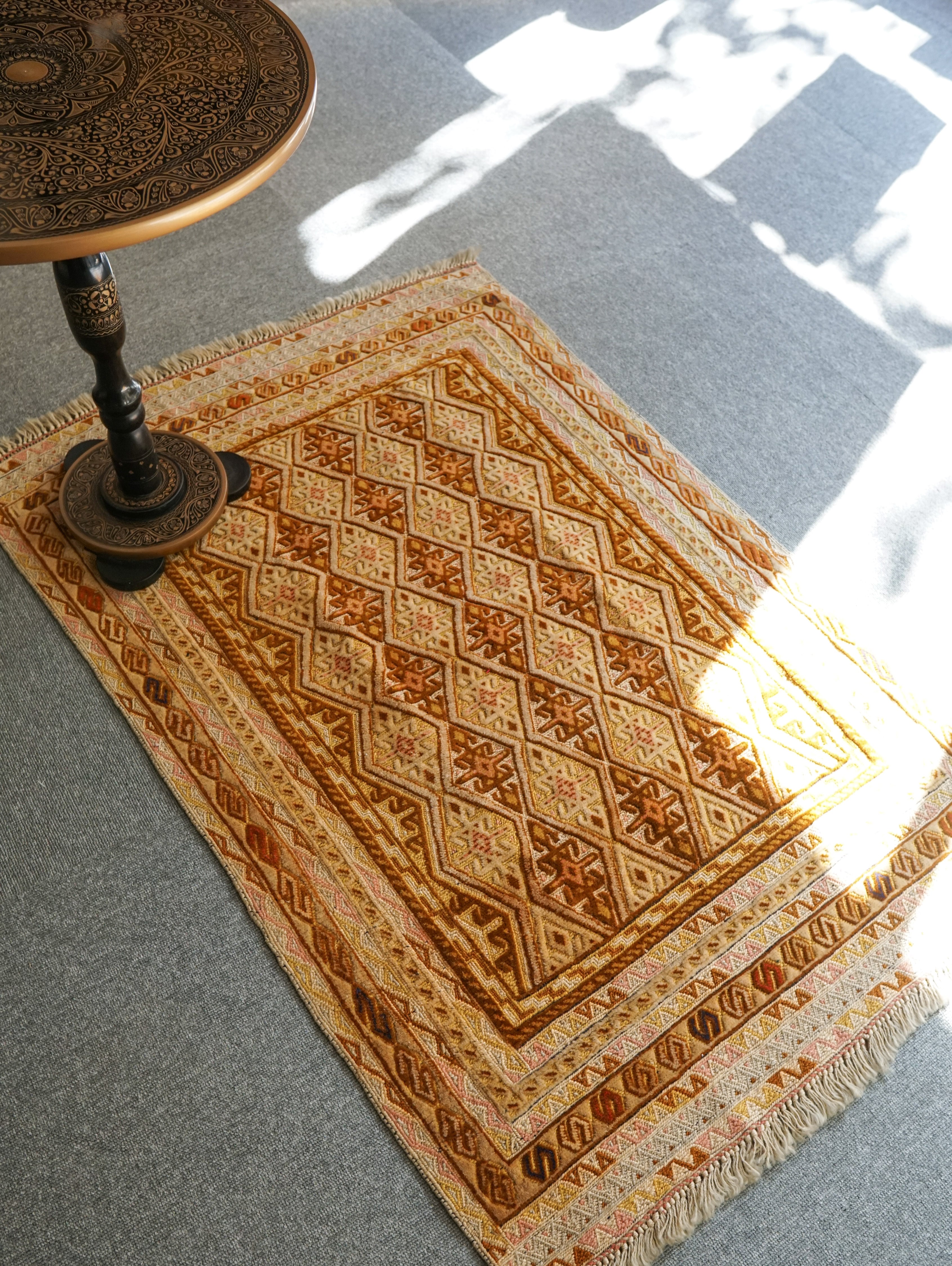 105×74 アフガニスタン オールドマシュワニ 手織りキリム トライバルラグ 105×74 アフガニスタン オールドマシュワニ 手織りキリム