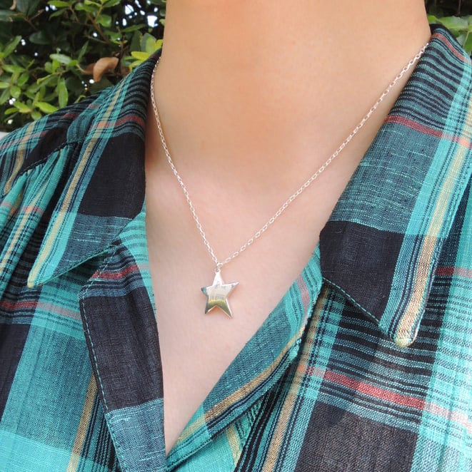 N_008 star necklace | Cherry Red Pieces