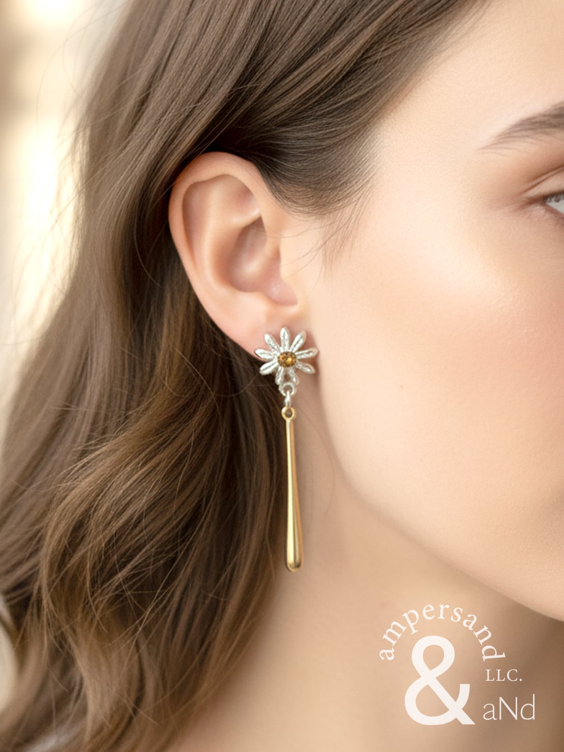 シルバー×ゴールド 揺れるデイジーピアス
