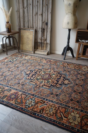 【217】Semi Antique Persian Zanjan rug 1940's