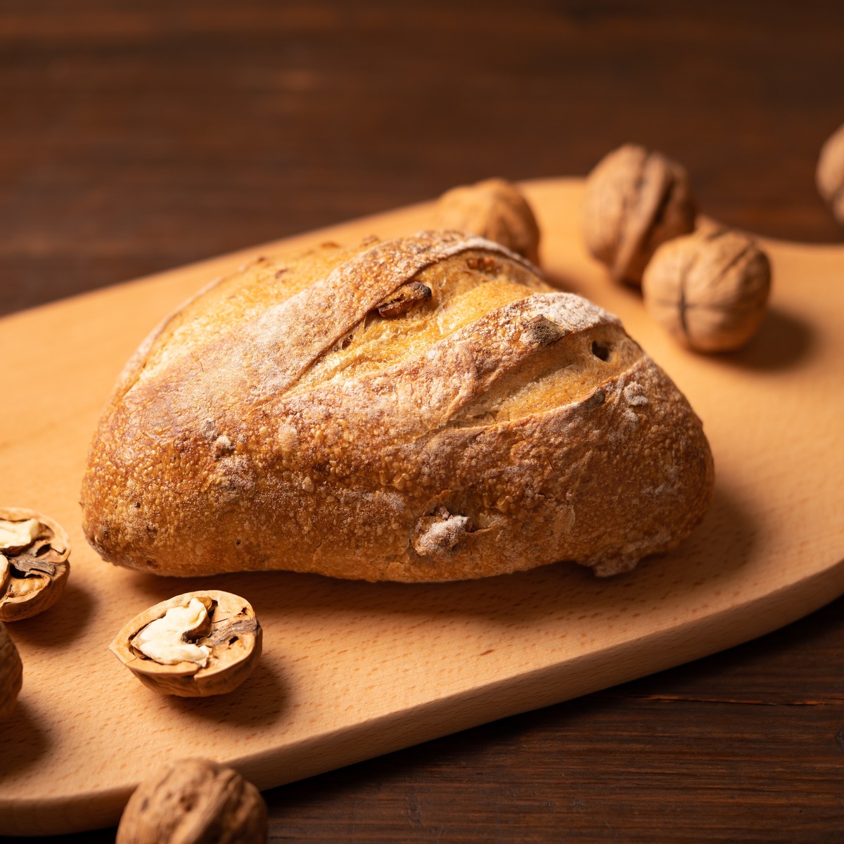 【定番】全粒紛ブレット [Standard] Whole grain bread | CEDAR THE CHOP HOUSE & BAR ...