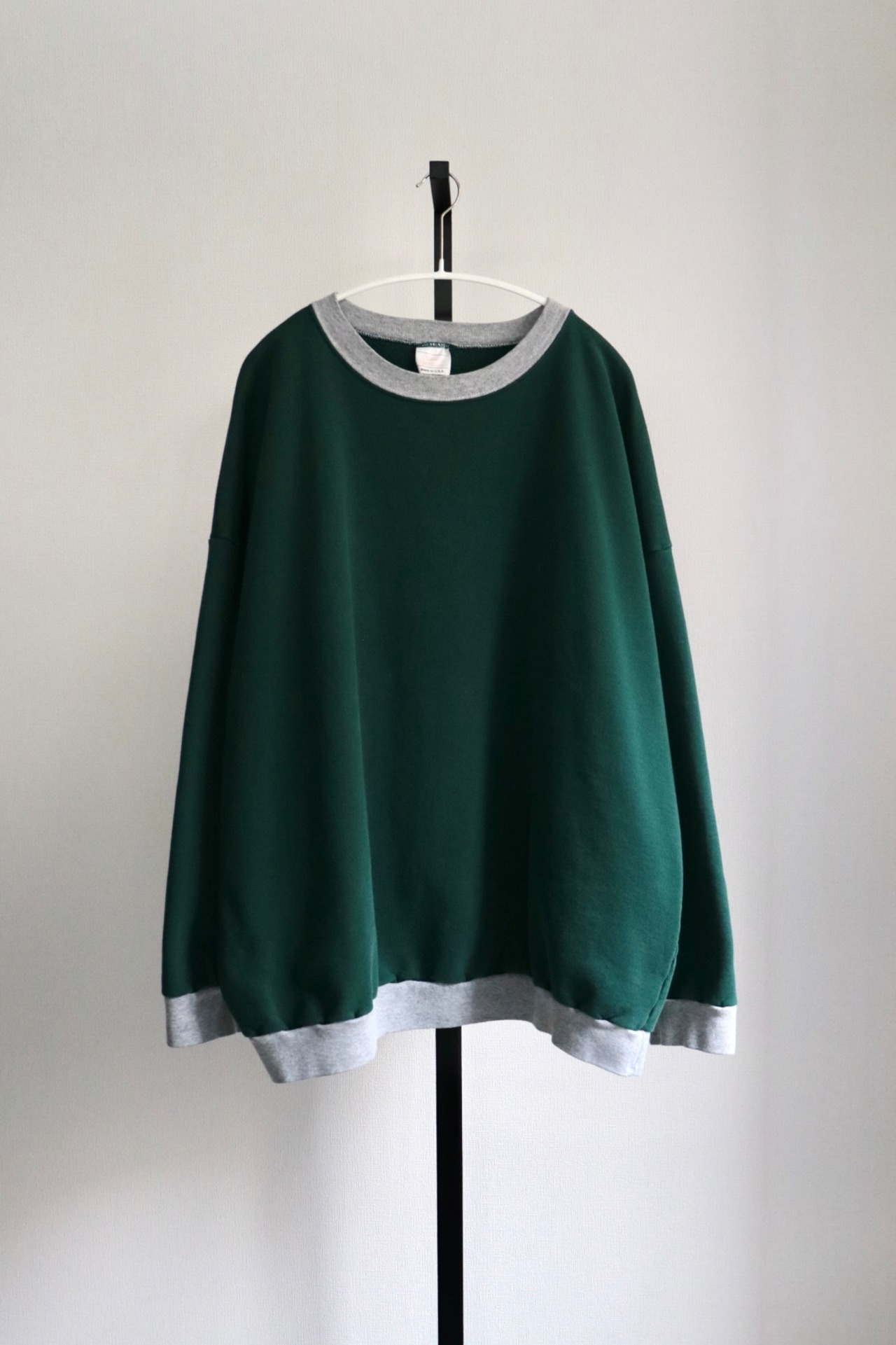 2 tone plain sweat shirt