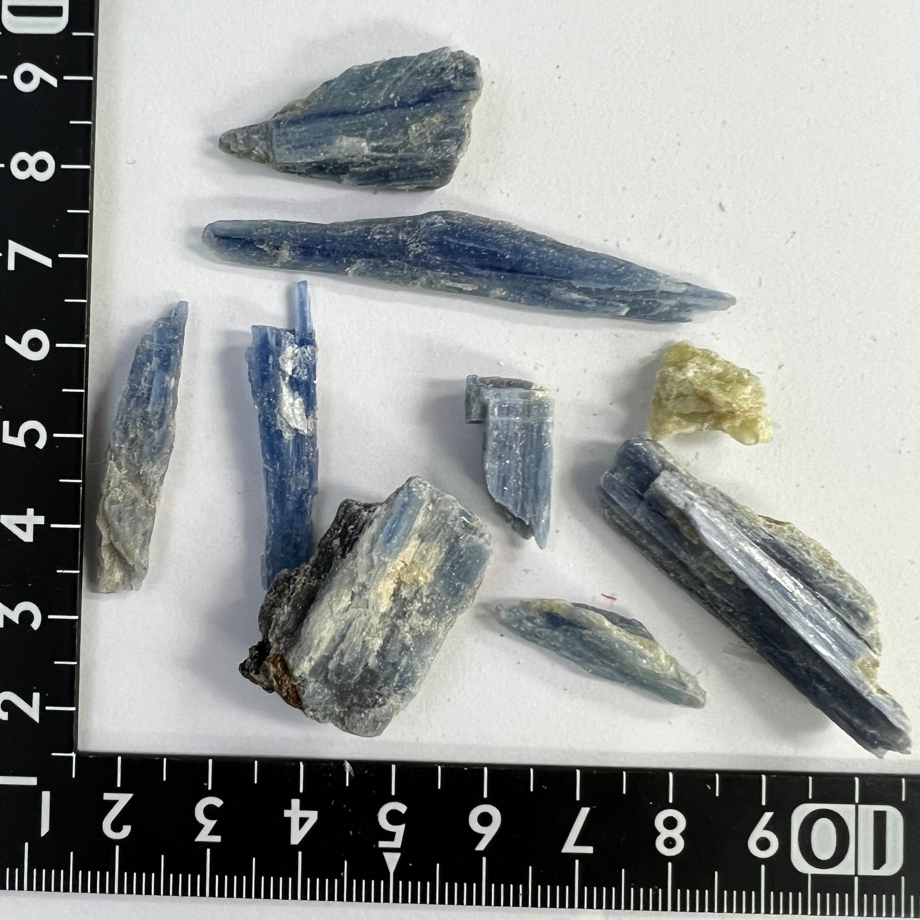 E20739】まとめ売り 藍晶石 カイヤナイト 原石 ブラジル Kyanite