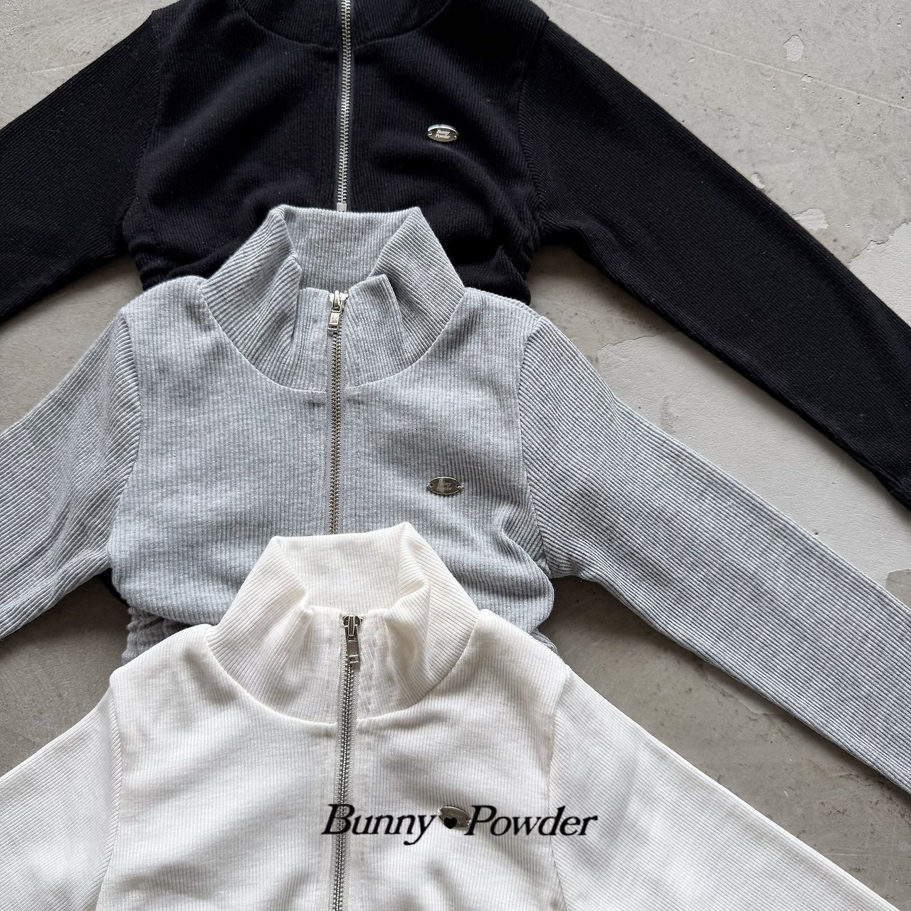ivory S［即納］ any half zipup tee 26autumn/ bunny powder