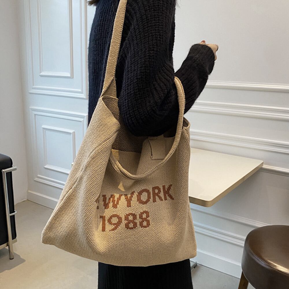 ニット トート バッグ レディース ロゴ 大容量 A4 通勤 通学 大人 かわいい きれいめ おしゃれ カジュアル 肩掛け 軽量 大人可愛い 大人女子