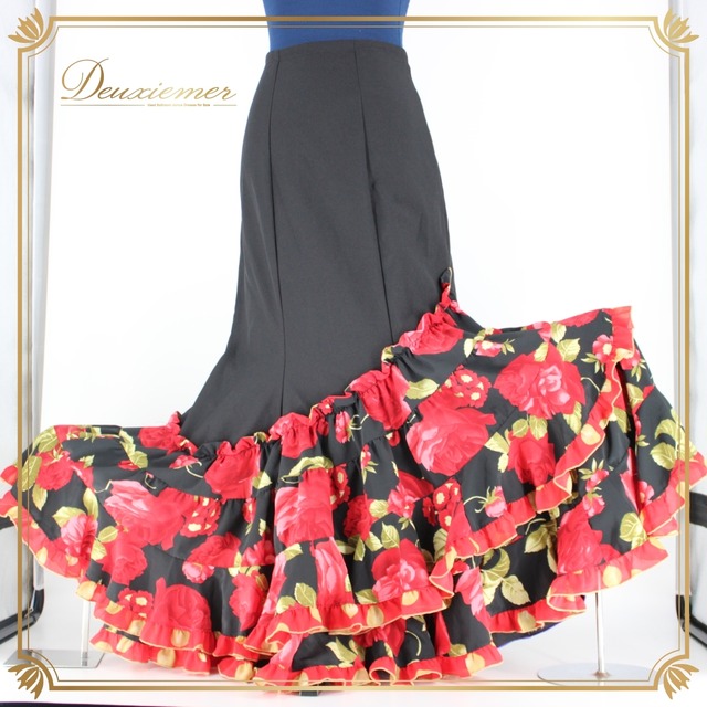 【美品 フラメンコ衣装】スカート ファルダ レッスンウェア CANELA　PURA 黒 赤 ブラック レッド 花柄 派手 ボランテ フリル