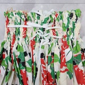 フラダンス 衣装 パウスカート ホワイト系 シングル シンプル 花柄 葉っぱ柄 かわいい 華やか 鮮やか 明るい 白 緑 赤 ハワイアン アロハ ハワイアンプリント フラ ダンス レッスン 練習 アロハ柄 おしゃれ 踊り着 カラフル