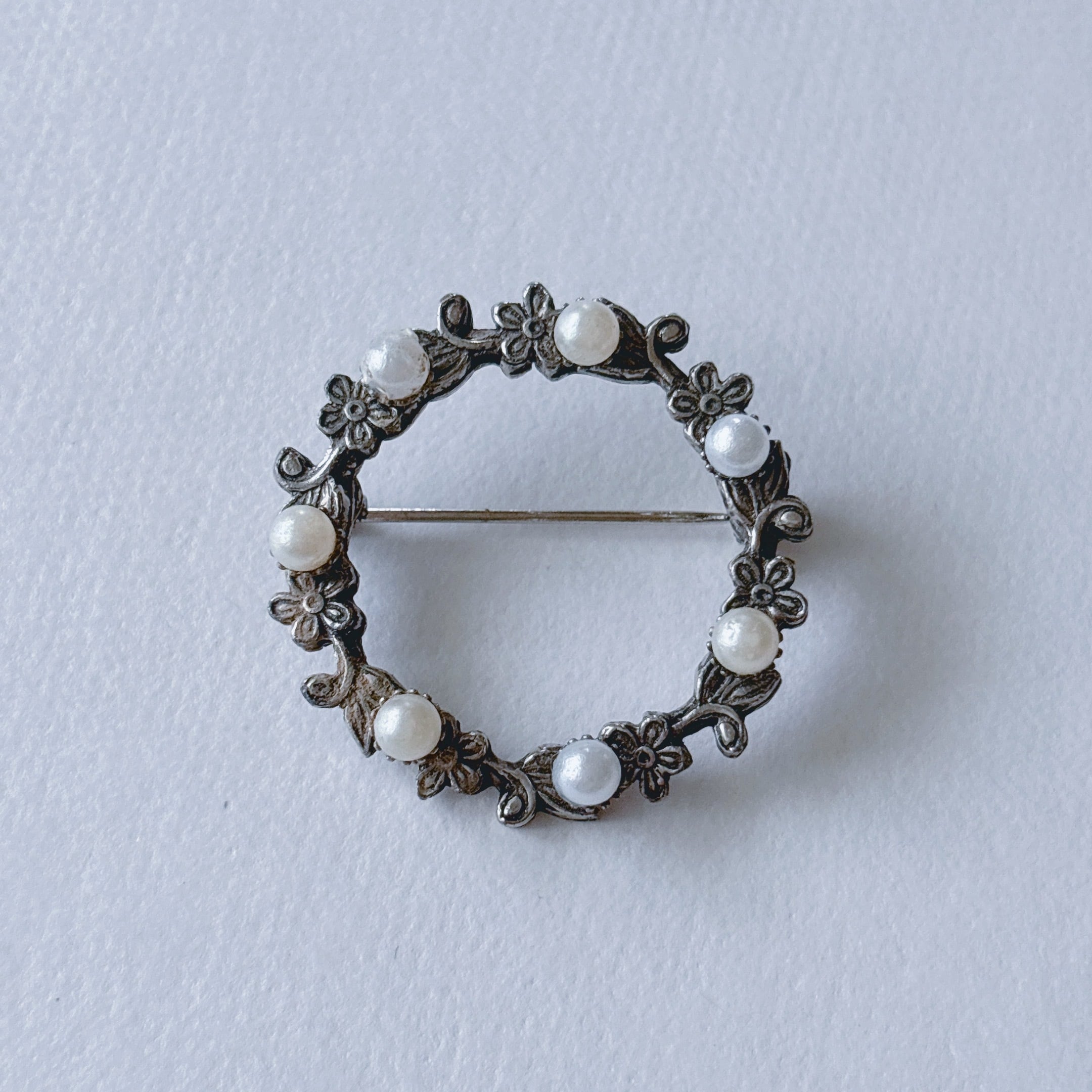 TRIFARI Vintage 50s - 60s silver tone leaves brooch ヴィンテージ