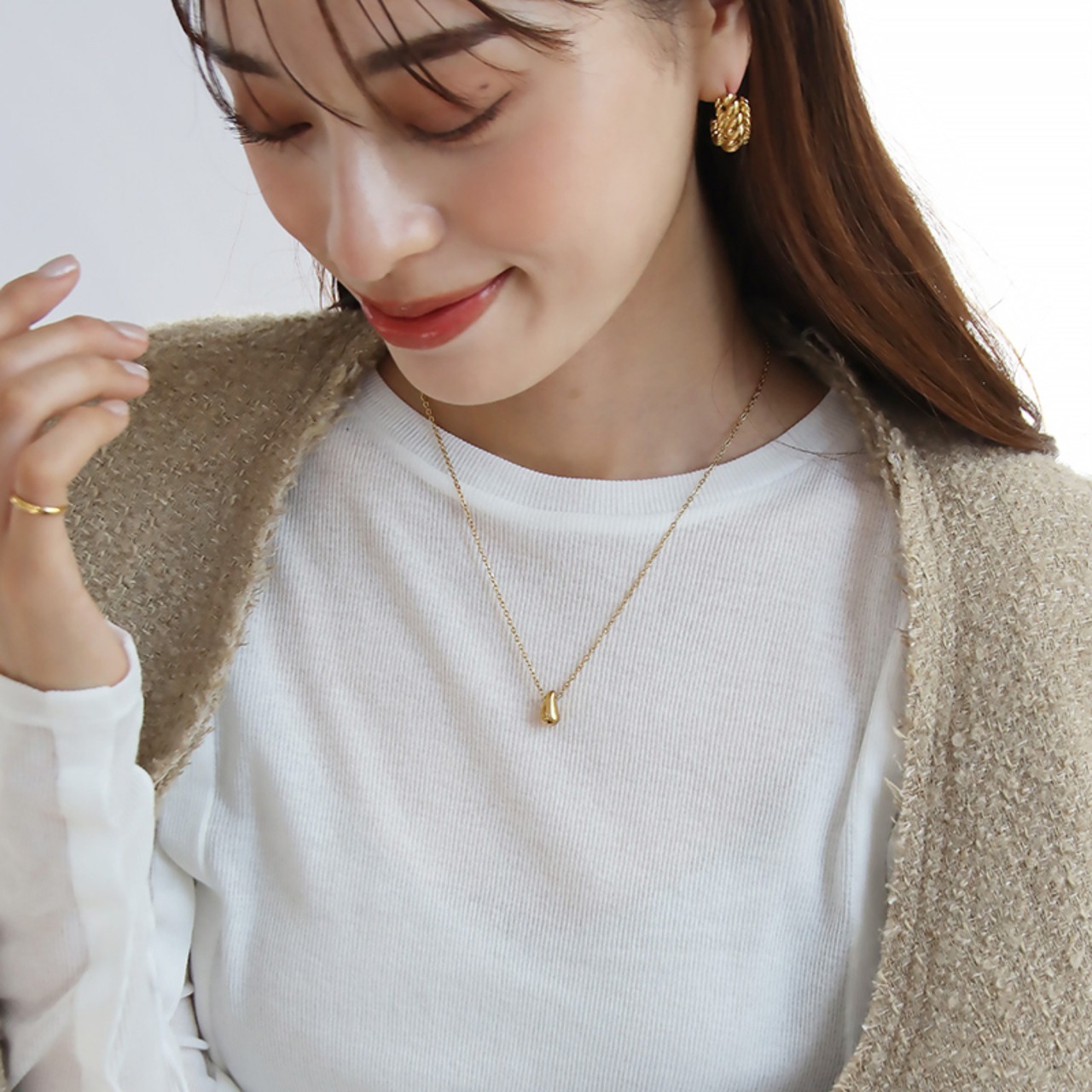 【ネコポス便送料無料】ネックレス ドロップモチーフネックレス 18K 金属アレルギー サージカルステンレス　2177