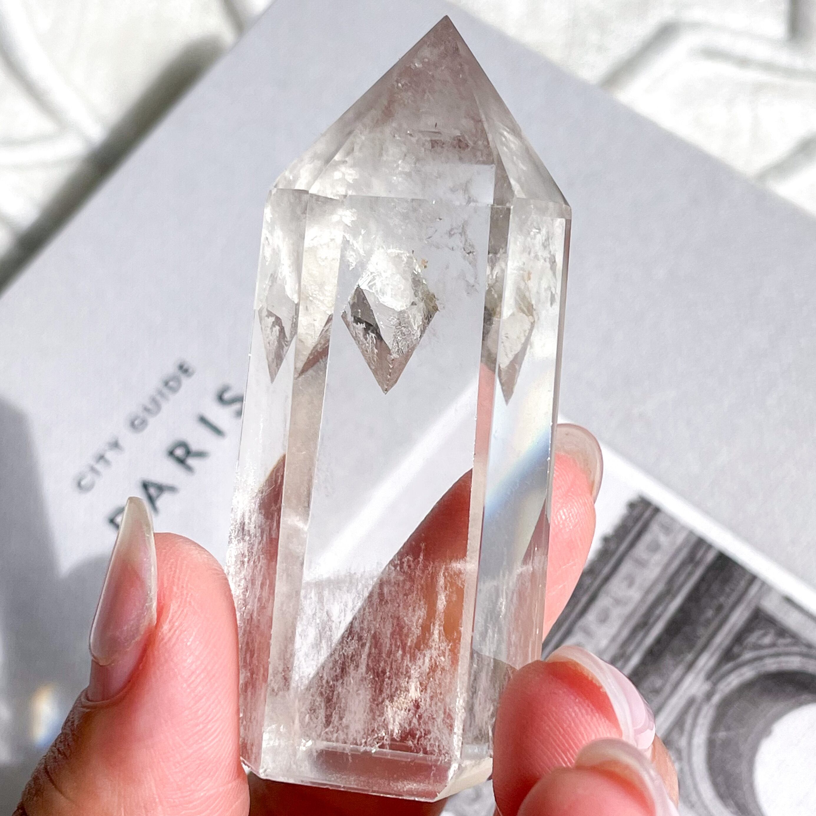 Manifestation Quartz (貫入水晶) 11