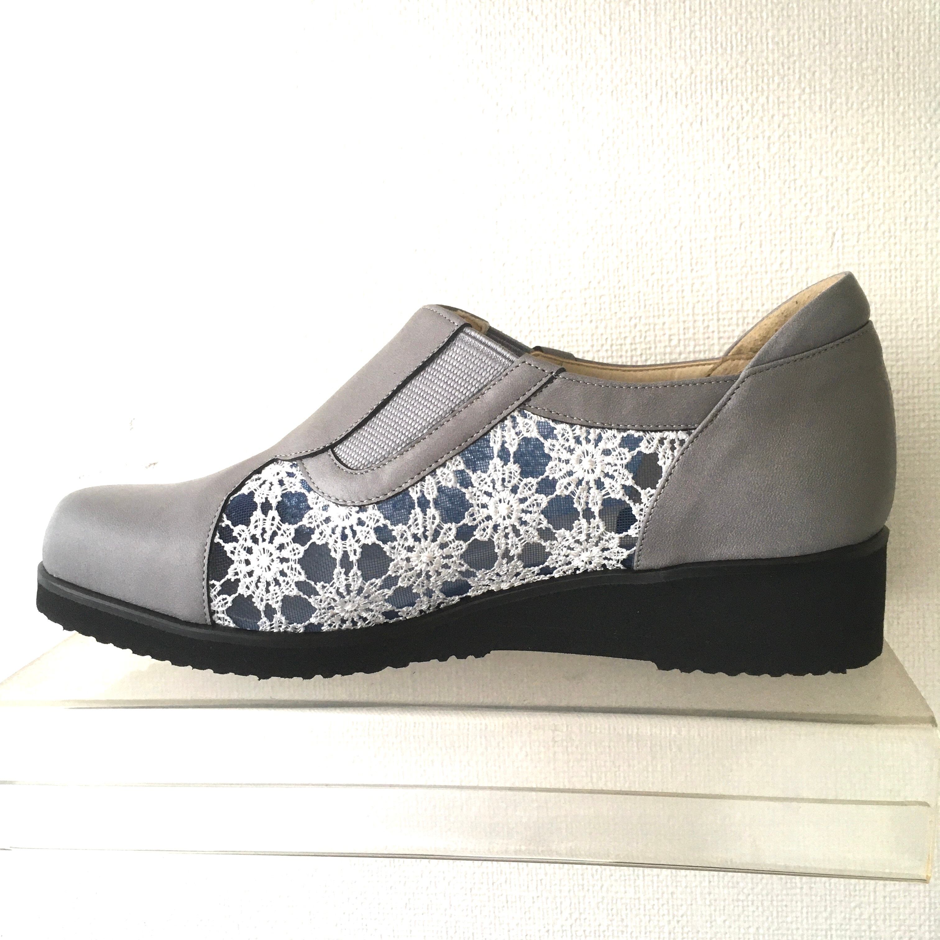 刺繍チュールカジュアルシューズ【色限定】