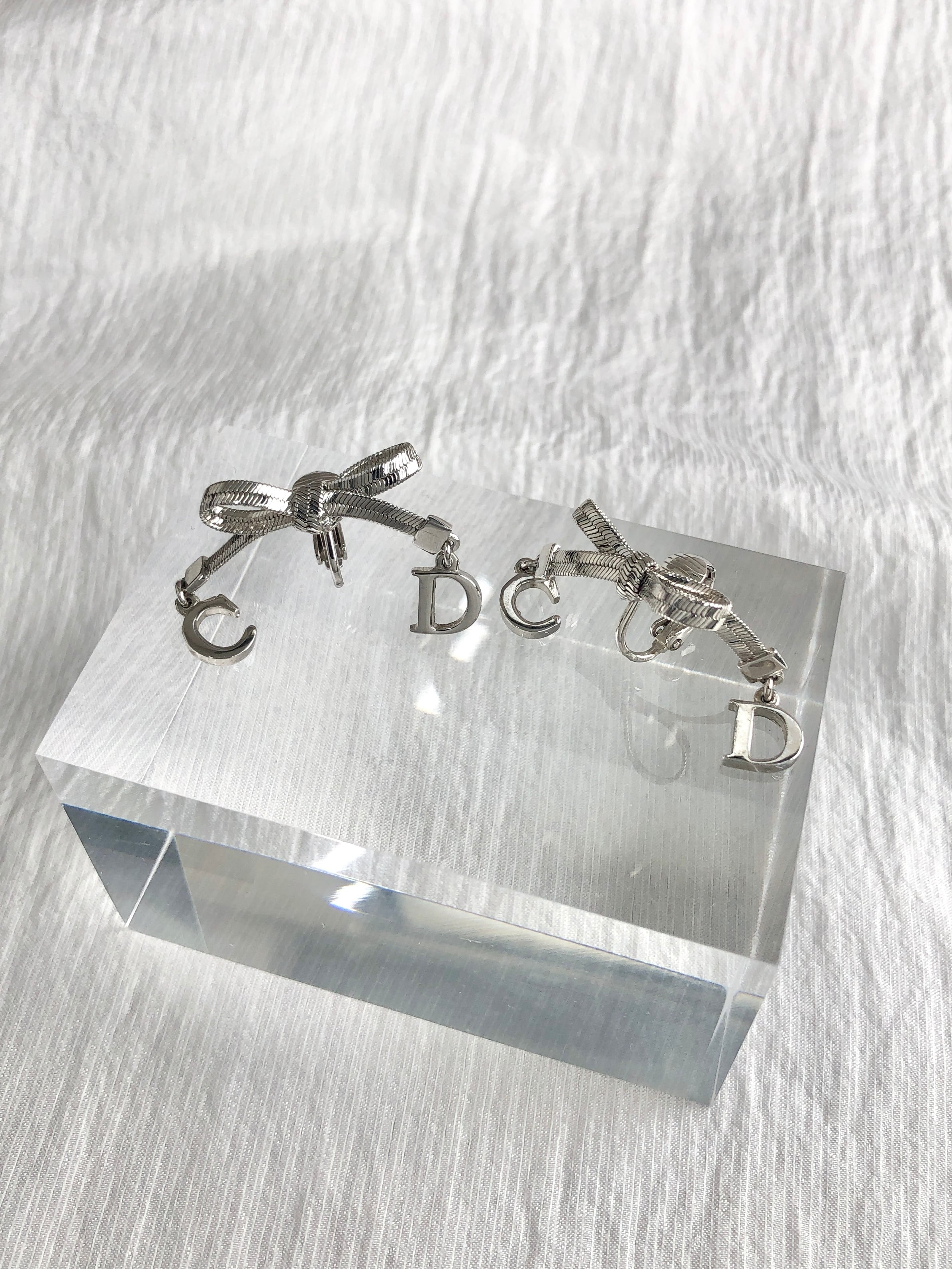 Christian Dior クリスチャン ディオール イヤリング シルバー リボン vintage ヴィンテージ オールド em4kdx