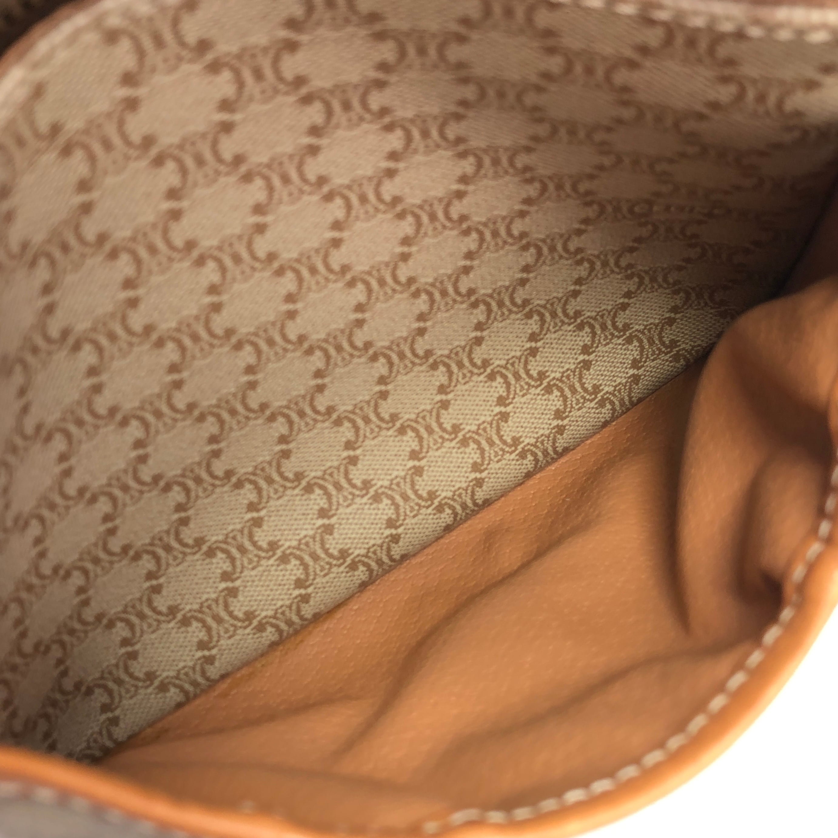 CELINE セリーヌ ショルダーバッグ ベージュ ブラゾン型押し PVCレザー