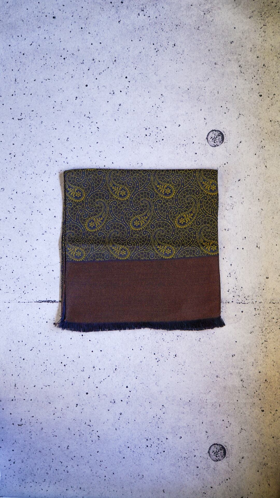 【1960s】U.K. VINTAGE ペイズリー柄 スカーフ 《フリンジ ヴィンテージ》