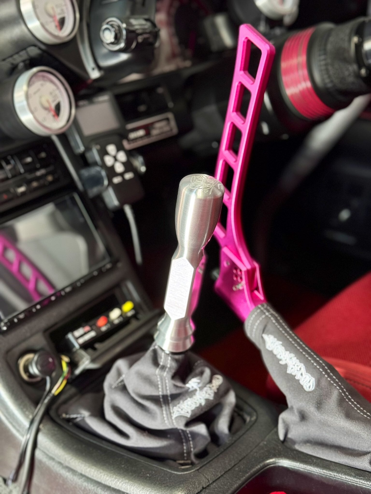 新作】MID square | GHOST EXPOD