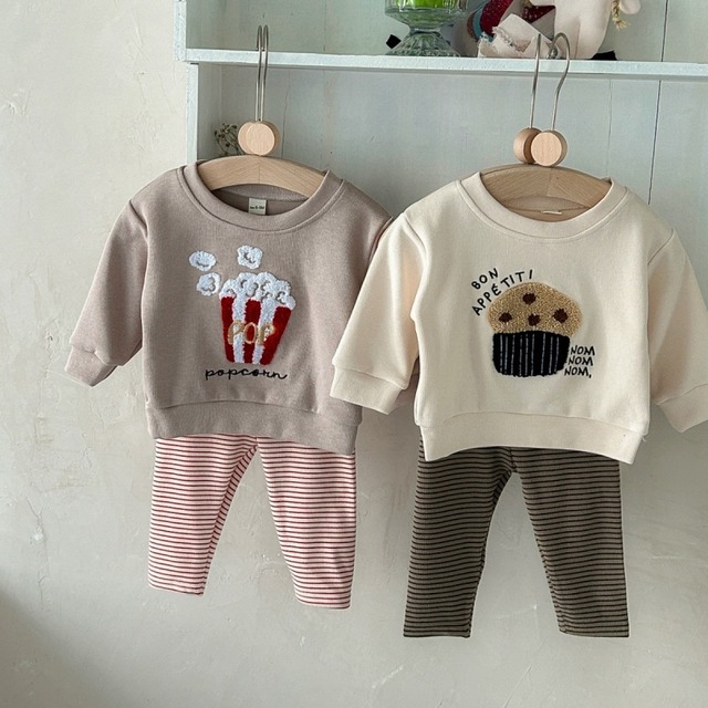 【BABY】秋新作新生児 刺繍ボーダー 長袖トレーナー レギンス 2点セット