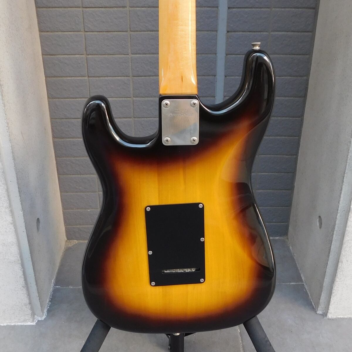 中古 FERNANDES フェルナンデス FST-65T 石ロゴ ギグバック付き | マルヤ