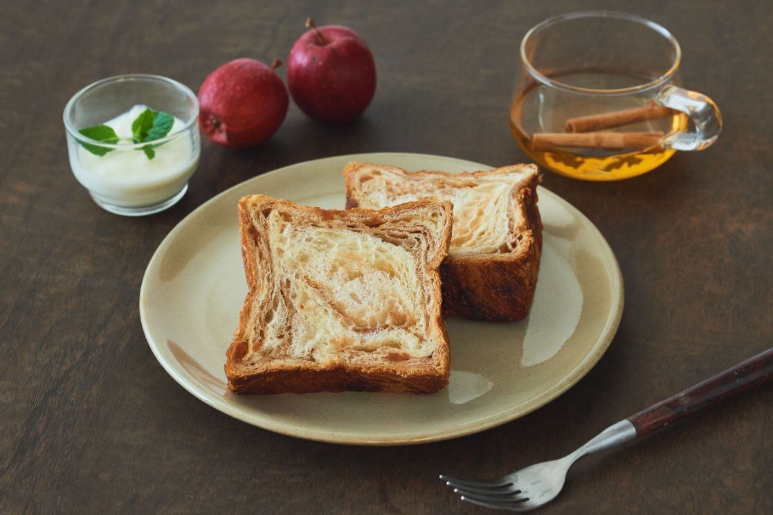 シナモンりんごデニッシュ食パン 京都デニッシュパン専門店 Primo プリモ シナモンりんごデニッシュ食パン 京都デニッシュパン専門店 Primo プリモ