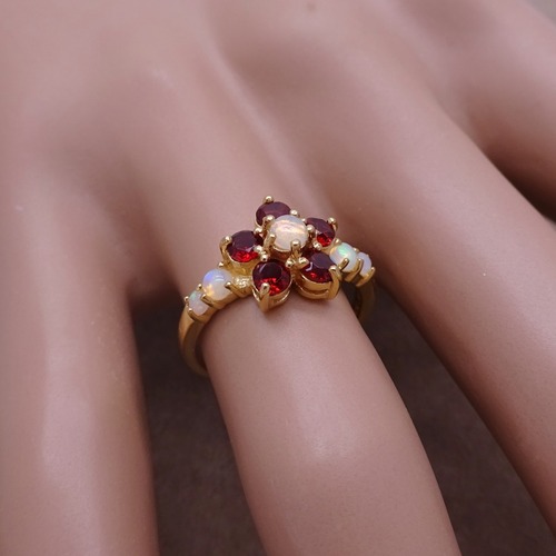 6.ガーネットとオパール　リング★