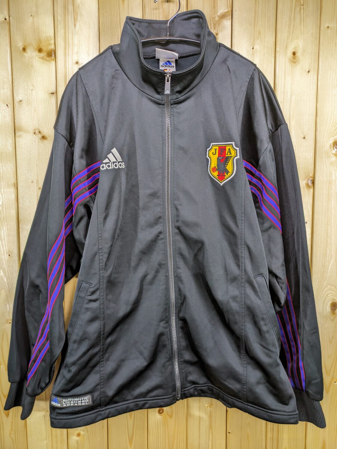 90s adidas トラックジャケット size: ジャージ 万国旗タグ 