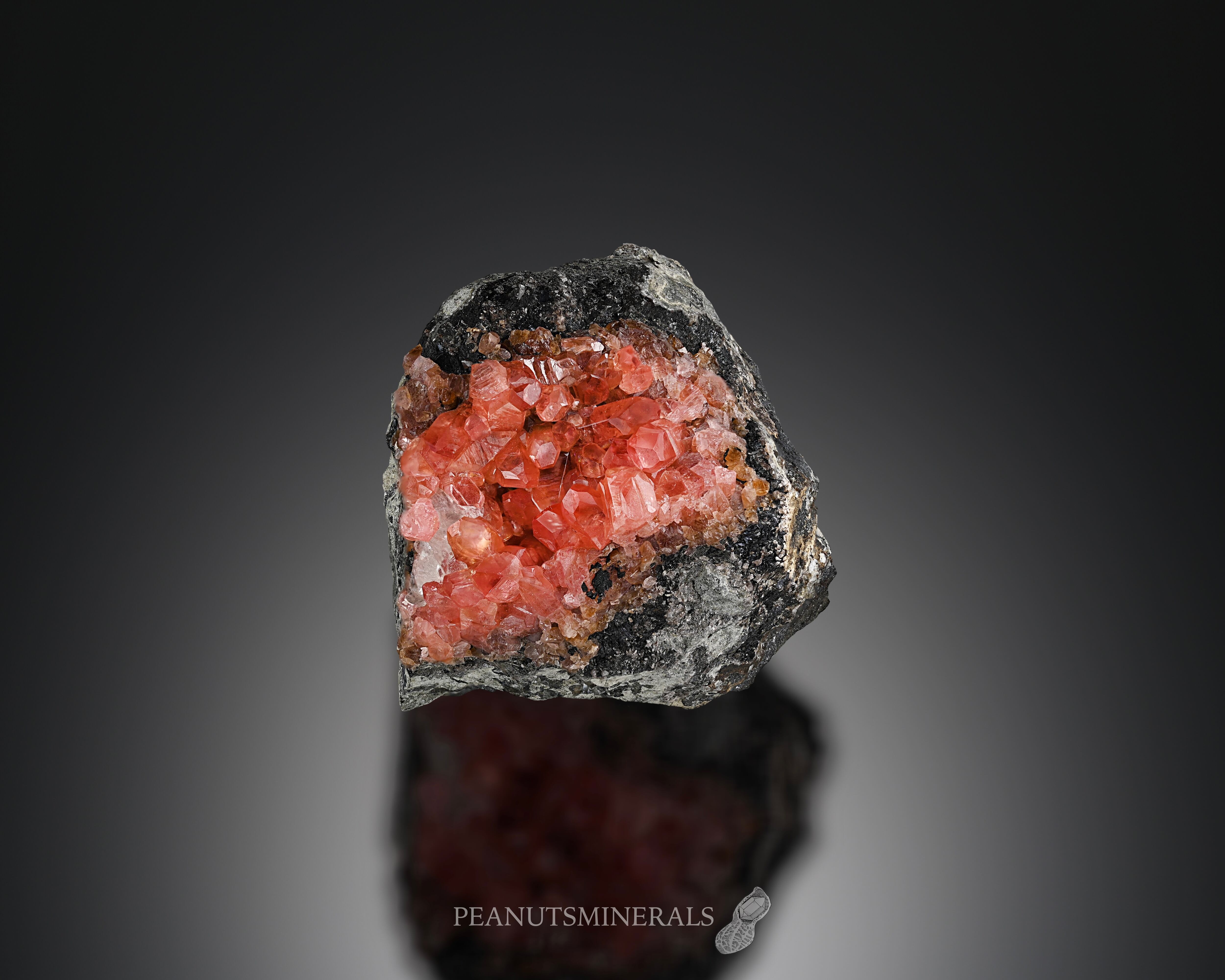 ロードクロサイト【Rhodochrosite】ペルー産 | PEANUTS MINERALS